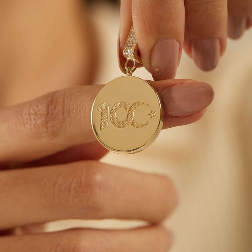 100.Yıl Cumhuriyet Taşlı Altın Kolye Ucu - Semih Haşhaş Kuyumculuk