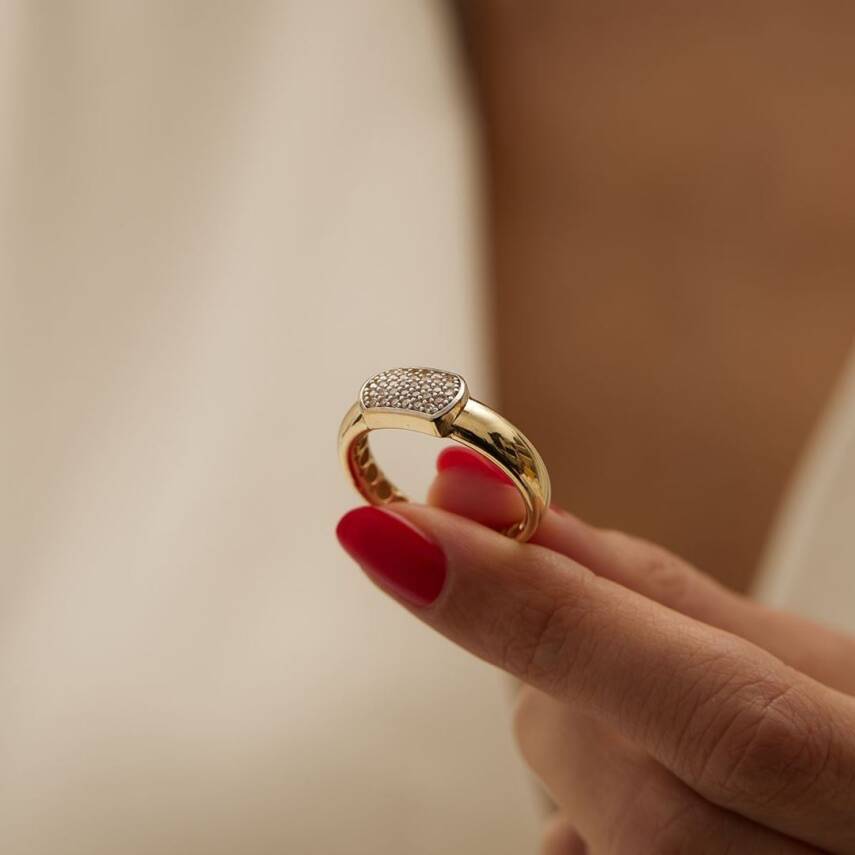 Ortası Minimal Taş Dizili Altın Yüzük - Semih Haşhaş Kuyumculuk (1)