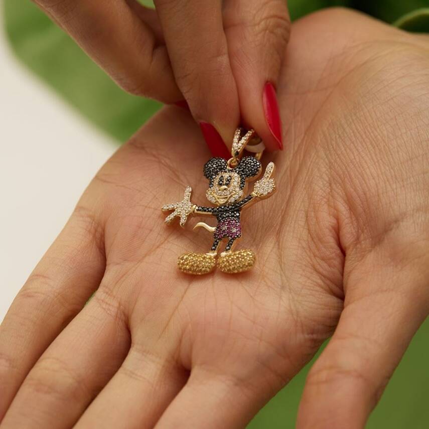 Taşlı Mickey Mouse Altın Kolye Ucu - 1